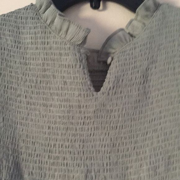 🌿 Lulus dress 🌿 - Picture 4 of 4